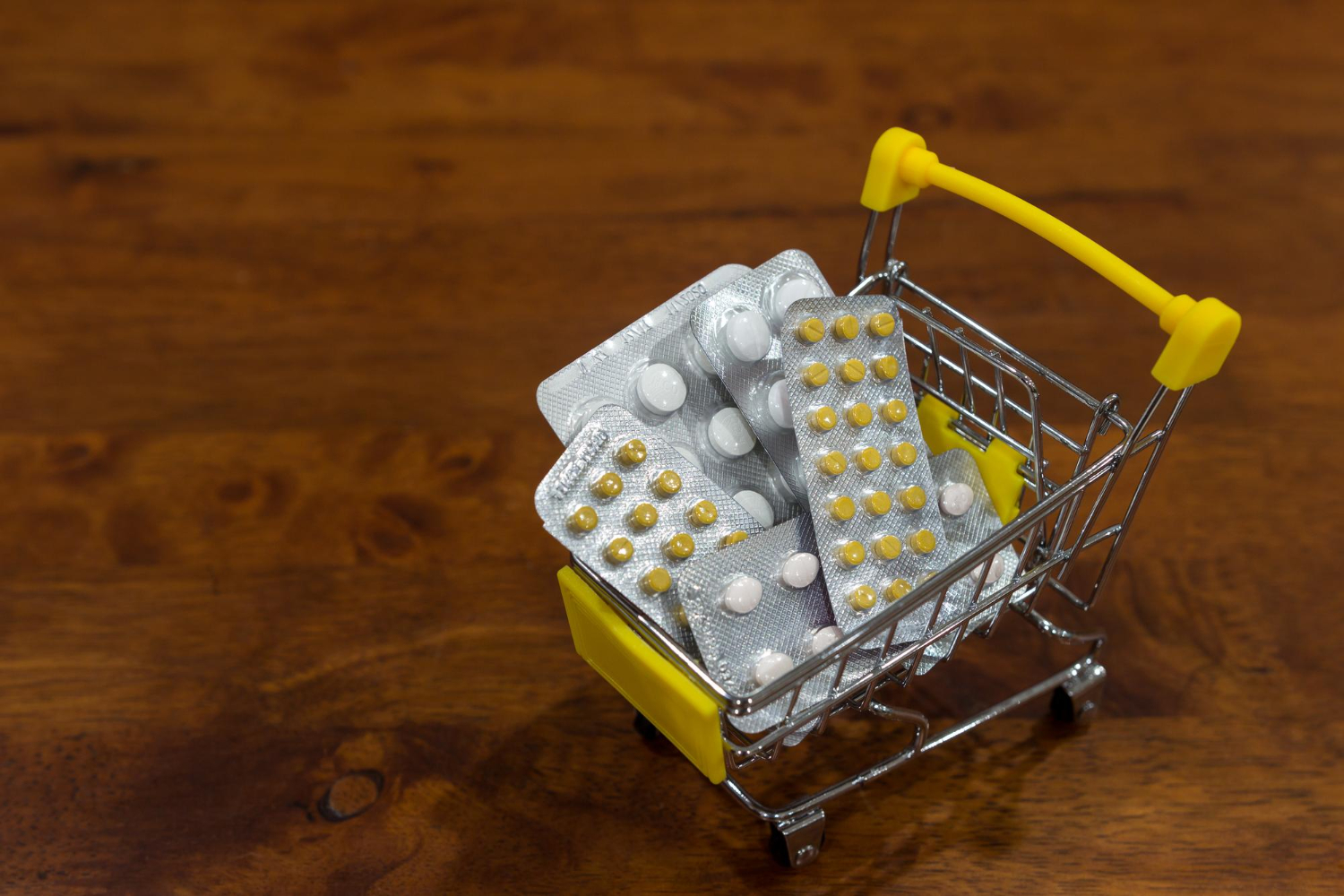 Vantagens de escolher a Flymed para importar medicamentos especiais com segurança